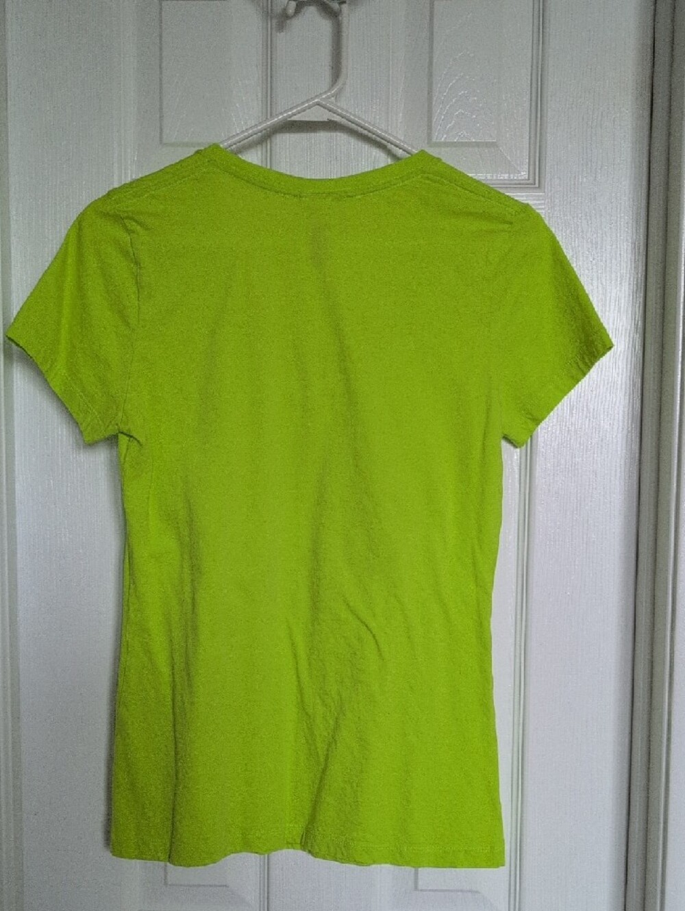 Harley-Davidson Neon Lime V-Neck Tee with Metallic Logo - Picture 2 of 4